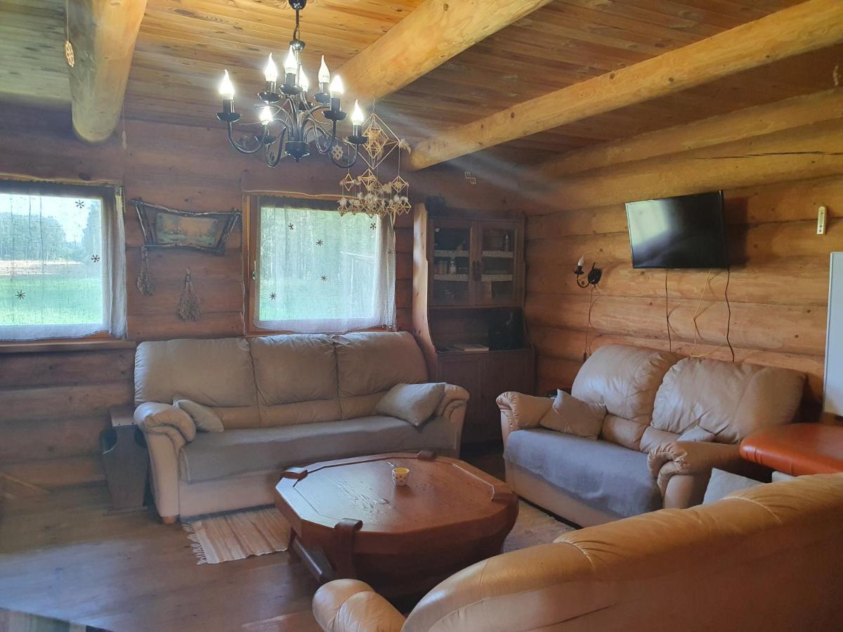 Villa Pirts Maja Ramatas Skulte  Esterno foto